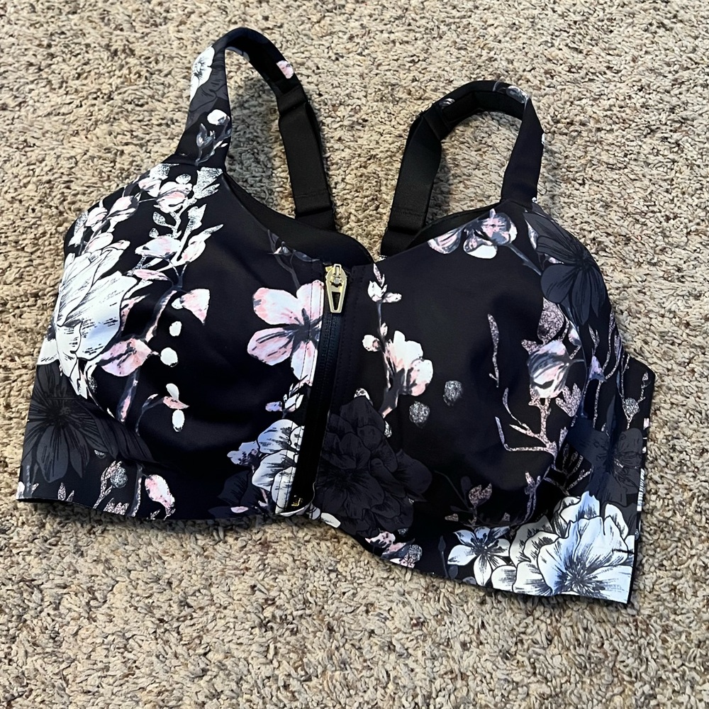 Victoria’s Secret Knockout Sports Bra